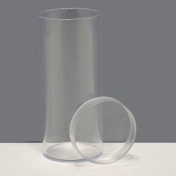 Moule cylindrique en plastique transparent